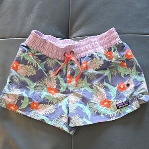 Patagonia Girls Baggies Surf Shorts In Dolphin Print